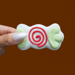 Peppermint Flavoured Swirl Candies | Horse